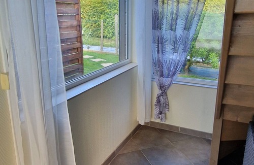 Franqueville-Saint-Pierre House | Small house near Rouen parking space + car charging socket