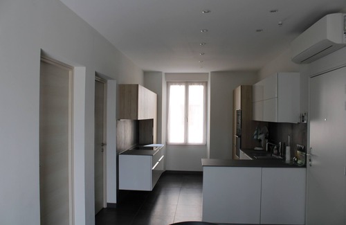 Annecy House | Small green area in the heart of town