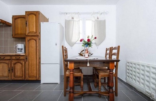 La Gaude House | small guest house