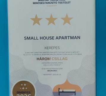 Kerepes House | Small House Apartment