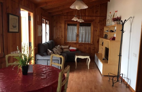 Lubia Cottage | Small house in a rural setting 8 minutes from Soria with breakfast included.