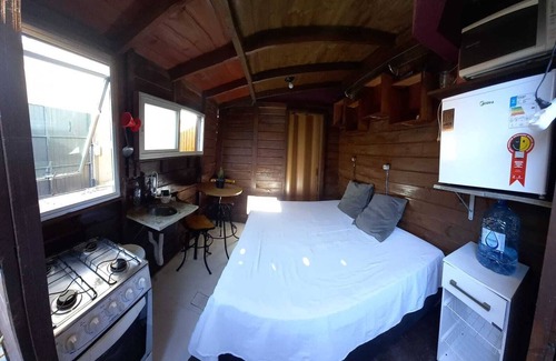 Campeche Sul Cabin | Small house on the sand, 70 meters from Campeche beach.