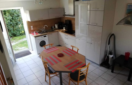 Le Conquet House | Small house with private garden 400m from Blancs Sablons beach