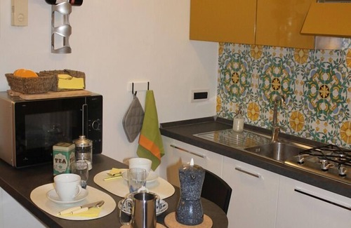 Quartieri Spagnoli Apartment | Small loft in the heart of the Spanish neighborhoods