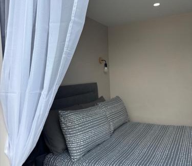 Cavan House | Small Remote Detached Room with Private Entrance