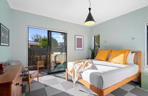 Edgeware House | Small Sustainable House