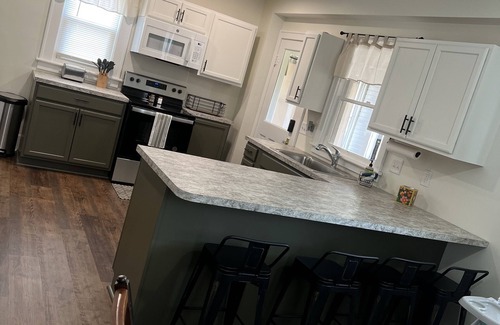 South Charleston House | Small Town Charmer
