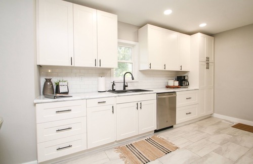 Ponca House | Small Town Charm Near Ponca State Park