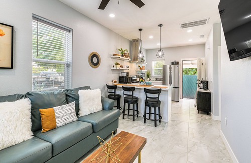 Madera House | Small-Town Charm & Patio Dining: Home in Madera!
