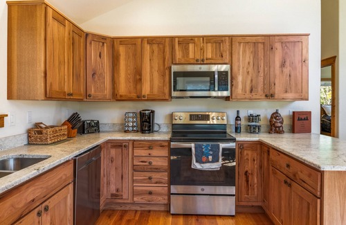 Bailey Cabin | Small Town Charm -Stunning Mtn Views - Sauna- AC - Pike Forest Paradise