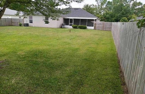 MacClenny House | Small Town Living; Dining, Shopping, Kayaking, Rivers, Lakes, Nursing Home
