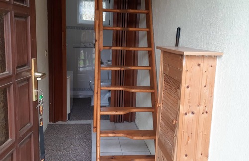 Guelzow Apartment | Small vacation apartment with roof terrace in an idyllic village location for 2 guests