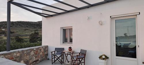 Nea Cryssi Akti House | Small Villa 4 two