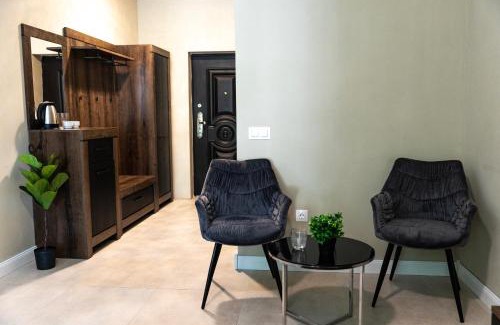 Saints Constantine and Helena Apartment | Smart Double Room - Central Stay