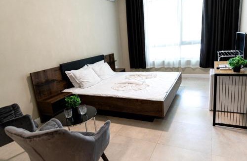 Saints Constantine and Helena Apartment | Smart Double Room - Central Stay