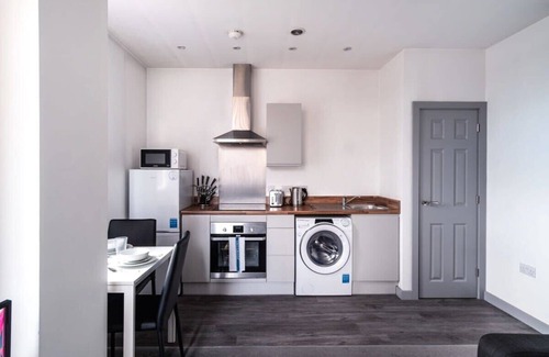 Blackburn Apartment | Smart 1 Bedroom Apartment in Blackburn