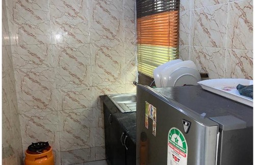 Lagos Mainland Apartment | Smart 1 bedroom apartment in Yaba with WiFi
