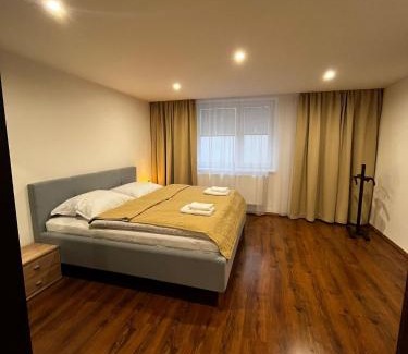 Huncovce Apartment | Smart Apartment ll