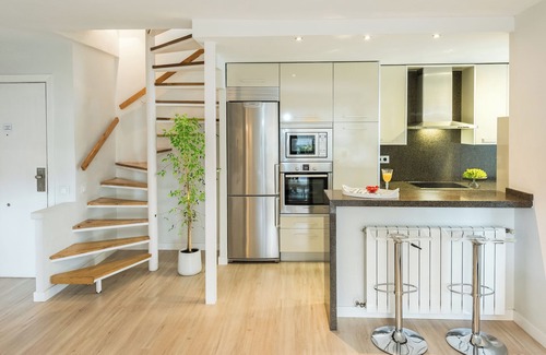 Castillejos Apartment | Smart Cuzco Castellana Penthouse