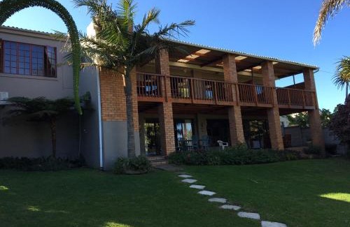 Nahoon House | Smart Villa Guest House