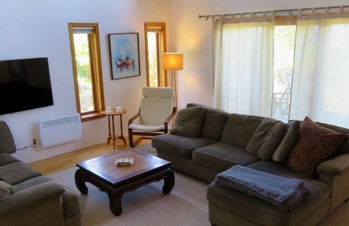 Cortes Island House | Smelt Bay Beach House