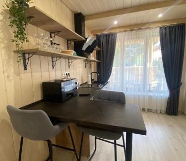 Mizhhirya House | Smerekova Hata