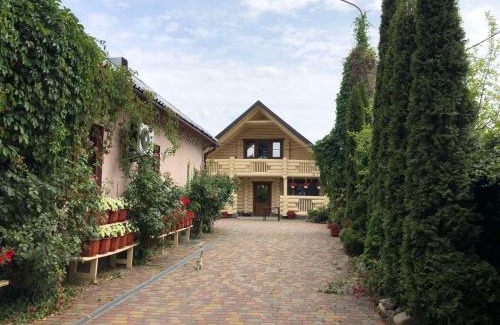Mizhhirya House | Smerekova Hata