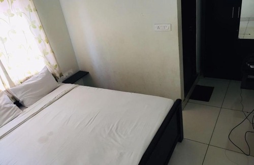 Malleshwaram Hotel | Smile Stay 2302 Malnad Residency