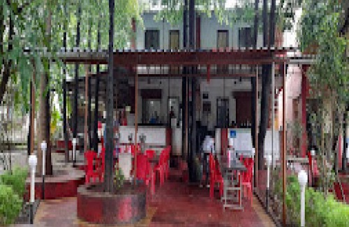 Neral Hotel | Smita Baug