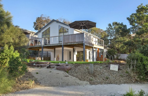 Smiths Beach House | Smith Beach Getaways Beachwood House