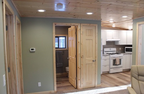 Hayward House | Smith Lake Cabin with Pontoon 3 Miles from Town
