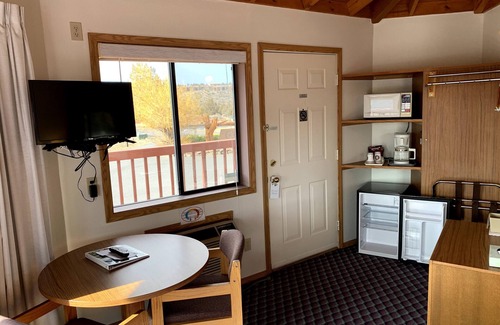 Crooked River Ranch Cabin | Smith Rock Resort