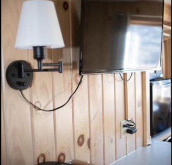 Hancock Hotel | Smith's Colonial Motel