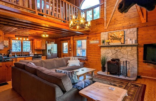 West Alton House | Smith's Point Retreat on Lake Winnipesaukee with indoor pool!