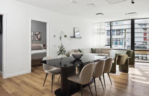 Coal Harbour Hotel | Smithe House