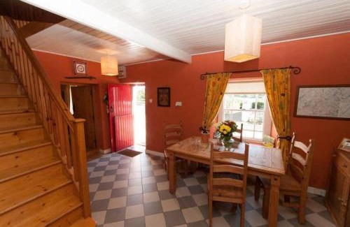 Letterkenny House | Smiths Cottage