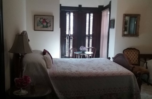 Smithville Bed & Breakfast | Smithville Historical Museum and Inn