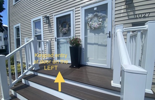 West Codman Hill - West Lower Mills House | Smoke Free and Sparkling Clean Townhome with essential amenities.