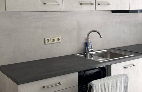 Leimen Apartment | Smoke-free small apartment with garden view