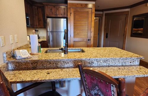 Chalet Village North Villa | Smokey mountain 2 bedroom villa with indoor waterpark access. Pet friendly!