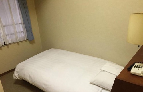 Minamimachi Hotel | Smoking allowed Access to single Haneda Airport /Kawasaki Kanagawa