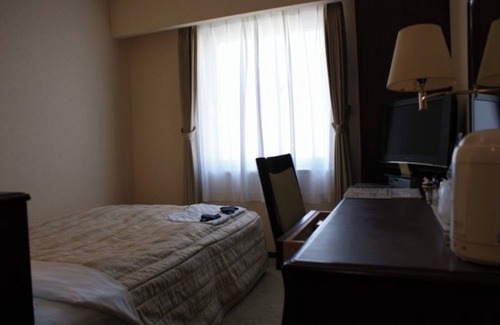 Ichihara Hotel | Smoking Room only double room Perfect for busin/Ichihara Chiba