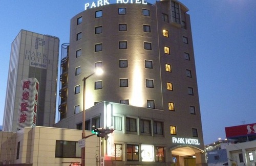 Kuwana Hotel | Smoking semidouble roomGreat value for couples/Kuwana Mie