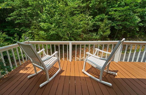 Newport House | Smoky Mountain Retreat!