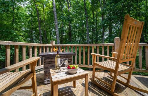 Cullowhee House | Smoky Mtn Cabin in Cashiers and Highlands Area