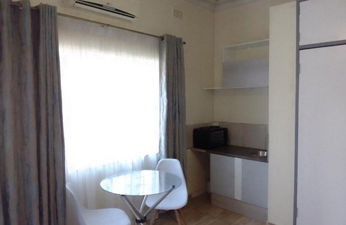 Pretoria Bed & Breakfast | Smook Guesthouse