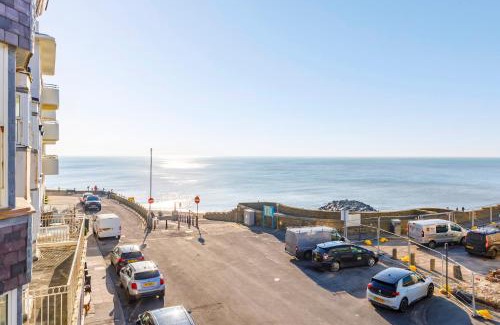 Rottingdean Apartment | Smugglers Snug