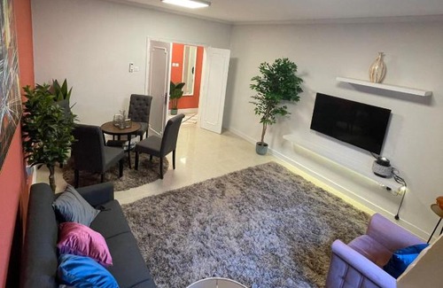 Al Muraqqabat Apartment | smz hotel apartment