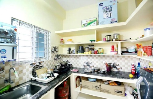 Begumpet Condo | SN301-Fully Furnished 1BHK AC,TV,300mbps@Suchitra