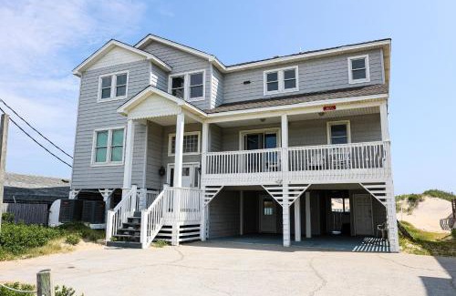 South Nags Head House | SN8023 - Pier Bliss